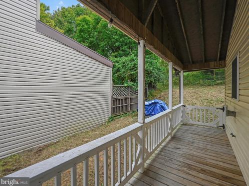 617 Pierce St, Primrose PA  17901-3431 exterior