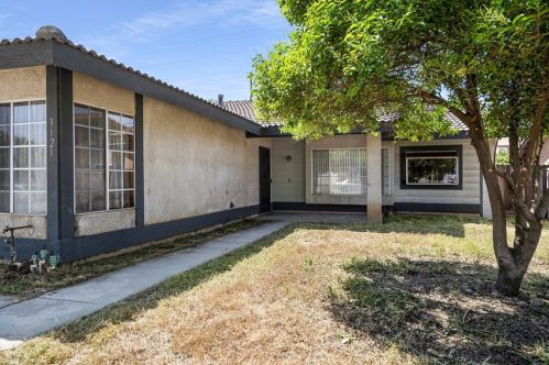 3121 Whata Rd, Riverside, CA 92509-1432