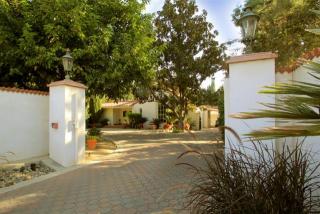 4430 Palm Ave, Fresno, CA 93704-3620