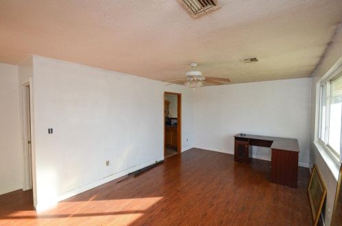 110 Market St, Springboro, OH 45066-1331