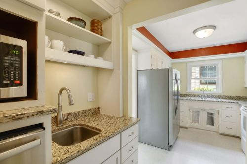 1232 Bayard Ave, Saint Paul MN  55116-1638 exterior