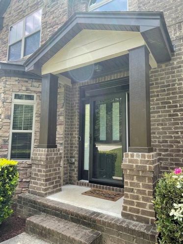 1233 Blairwood Ct, Atlanta GA  30331-7490 exterior