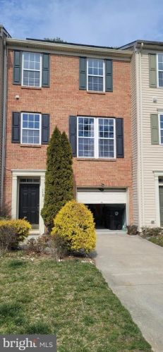 118 Colts Neck Dr, Erial, NJ 08081-5612