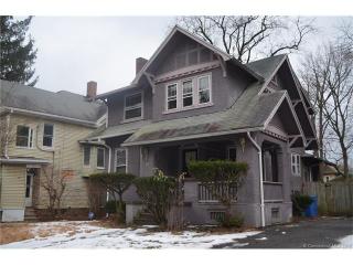 21 Keney Ter, Hartford, CT 06112-1936