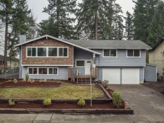 6502 152nd Ave, Redmond, WA 98052-4762