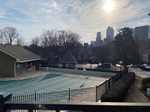 530 Mcgill Pl, Atlanta GA  30312-1071 exterior