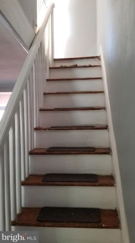 1165 9th St, Philadelphia PA  19147-4628 exterior