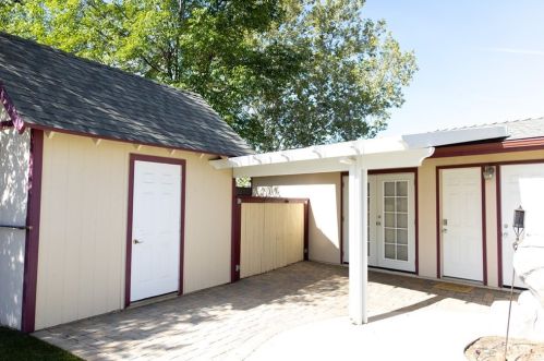 9127 Middlefield Dr, Riverside CA  92508-6261 exterior