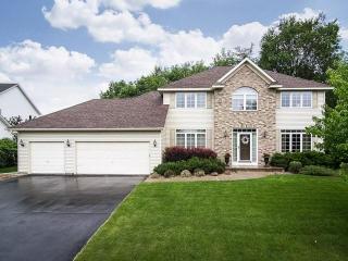 5520 River Oak Dr, Prior Lake, MN 55378-4692