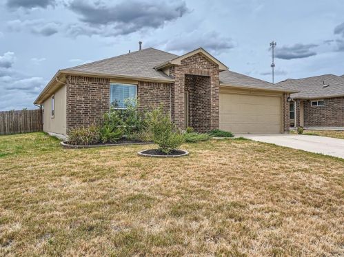 245 Wallops, Uhland, TX 78640-4180