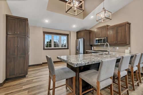 4764 4th Street Loop, Saint Cloud, MN 56304-4673
