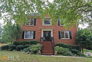 4560 Lucerne Ln, Lilburn, GA 30047-4529