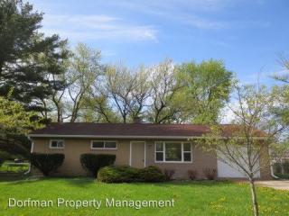 111 106th St, Indianapolis IN  46280-1320 exterior