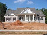 1071 Dials Plantation Dr, Statham, GA 30666-3245