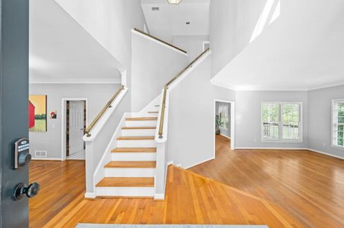 4226 Carmain Dr, Atlanta GA  30342-3504 exterior