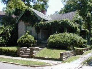 620 University St, Blmgtn IN  47401-4831 exterior