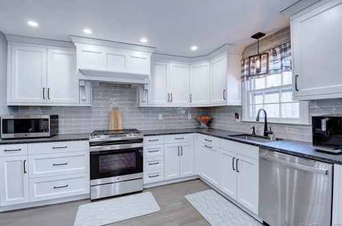 92 Daly Rd, Hebron, CT 06248-1009