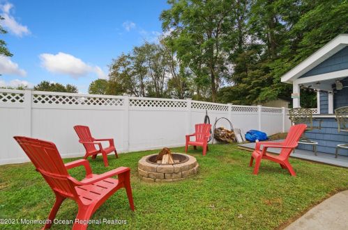 278 Edgebrook Rd, Trenton NJ 08691-3732 exterior