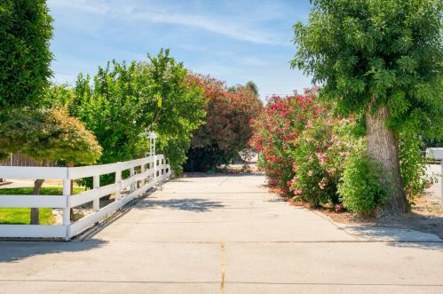 17530 State Highway 120, Ripon, CA 95366-9726