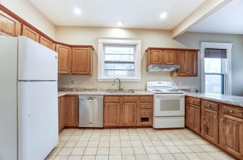 1341 Duncan Ave, Cincinnati OH 45208-2313 exterior