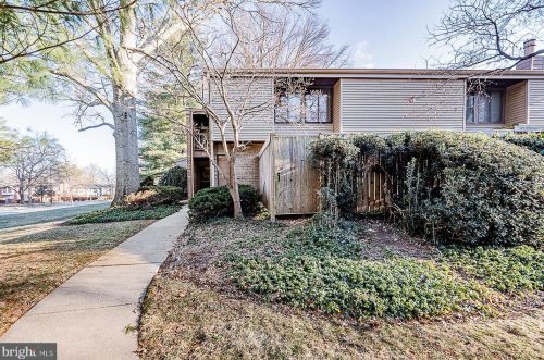10564 Cross Fox Ln, Columbia, MD 21044-2103