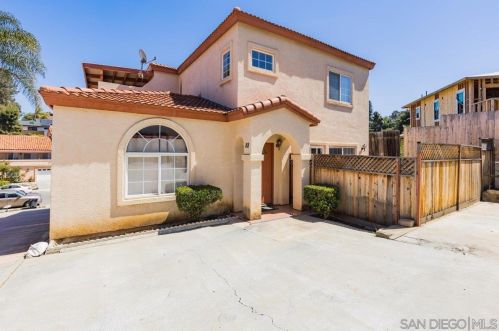 86 Las Flores Dr, Chula Vista CA  91910-1966 exterior