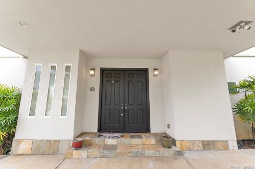 47308 Iuiu St, Kaneohe, HI 96744-4707