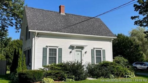 93 Western Rd, Warren, ME 04864-4268