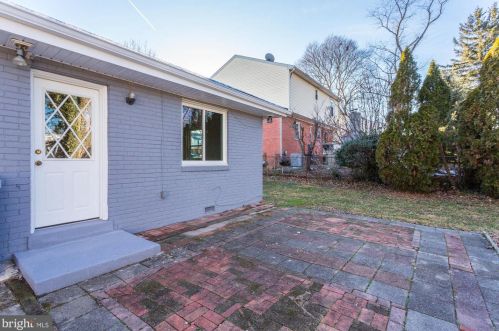 2413 Dexter Ave, Silver Spring MD 20902-4923 exterior