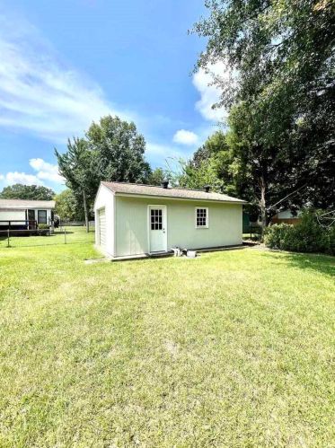 106 Ridgeland Dr, Warner Robins, GA 31093-2147