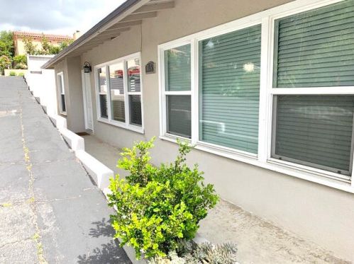 515 Alisos St, Santa Barbara, CA 93103-2504