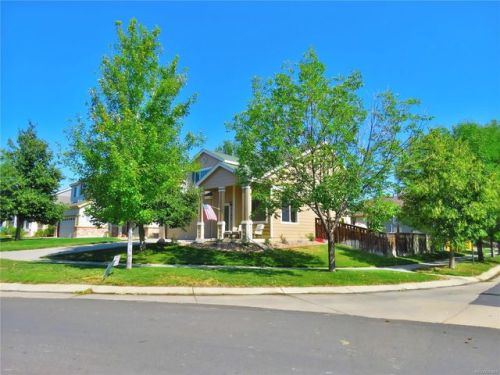5195 Nighthawk Pkwy, Denver, CO 80601-8767