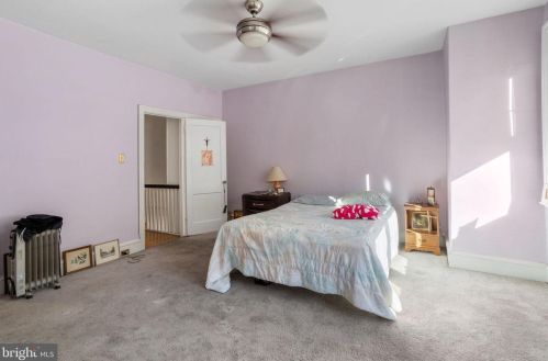 4541 Larchwood Ave, Philadelphia PA 19143-1913 exterior