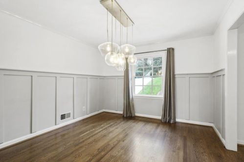 29 Brandon Rdg Dr, Atlanta GA  30328-2135 exterior