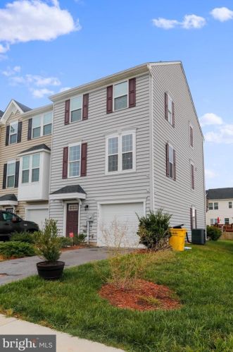 161 Montreal Way, Falling Waters, WV 25419-0090