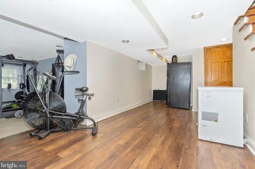 120 Piping Rock Dr, Silver Spring MD 20905-5863 exterior