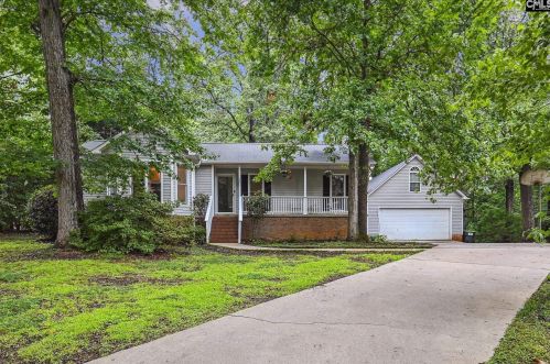131 Foxworth Dr, Lexington, SC 29072-8910