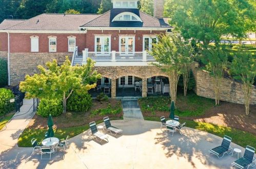 343 Vista Creek Dr, Stockbridge GA  30281-2092 exterior