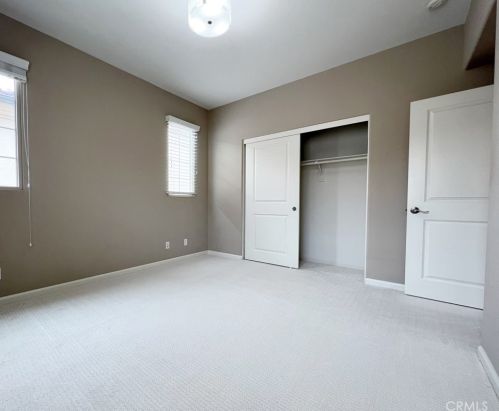 52 Pathway, Irvine CA  92618-8807 exterior