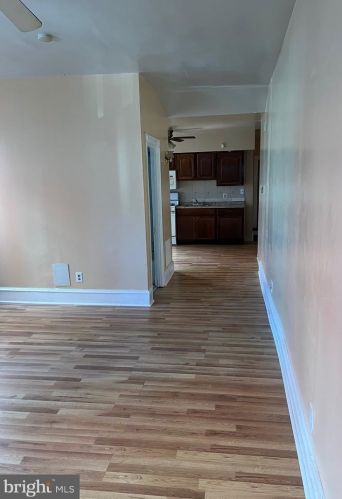 907 Duncannon Ave, Philadelphia, PA 19141-4011