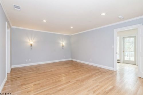 10 Mountainside Dr, Dover NJ  07869-2217 exterior