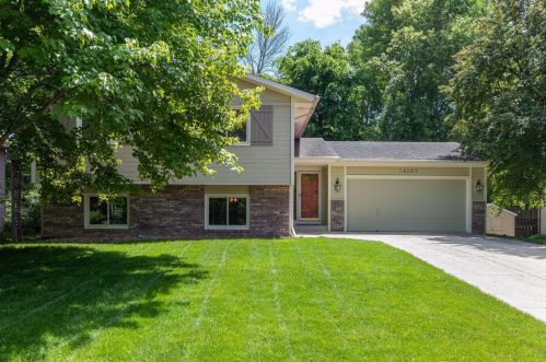 14283 Fisher Ave, Prior Lake, MN 55372-1240