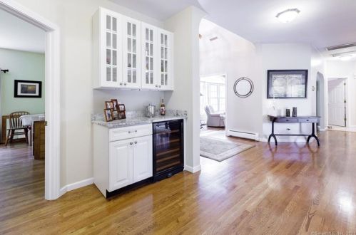 89 Falcon Ridge Rd, Torrington CT  06790-4389 exterior