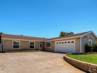 13127 Ridgedale Dr, Poway, CA 92064-4311