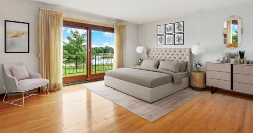 8401 Park Ave, Willowbrook IL 60527-6343 exterior