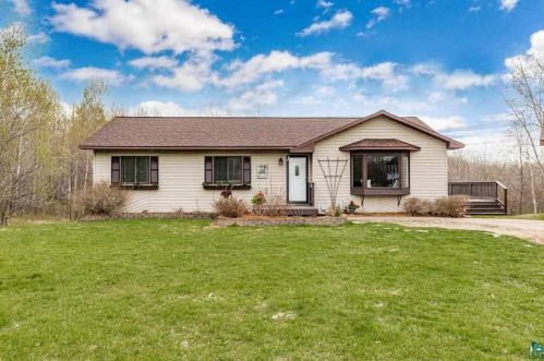 4966 Jonan Dr, Duluth, MN 55811-3697
