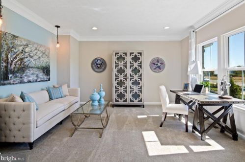 43 Winifred Dr, Hanover PA 17331 exterior