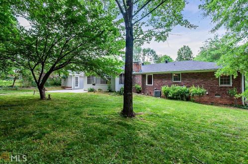 2661 Fleur De Lis Way, Atlanta GA  30360-1203 exterior