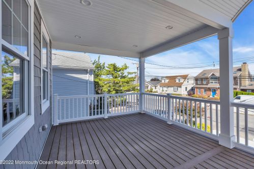 19 Sturgis Rd, Lavallette NJ 08735-2843 exterior