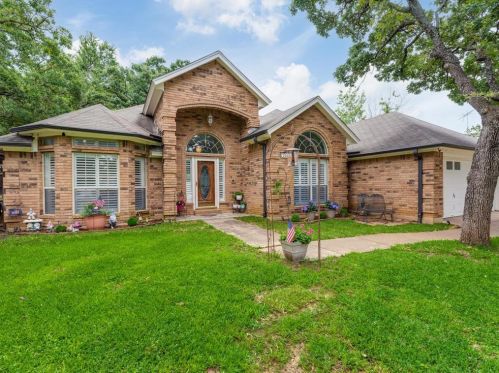 7704 Driftwood Ct, Fort Worth TX  76182-7023 exterior